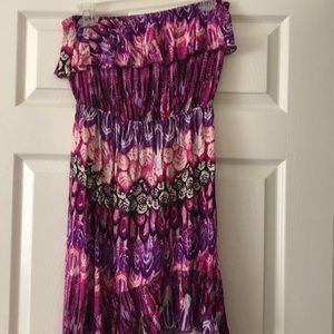 Flowy strapless dress